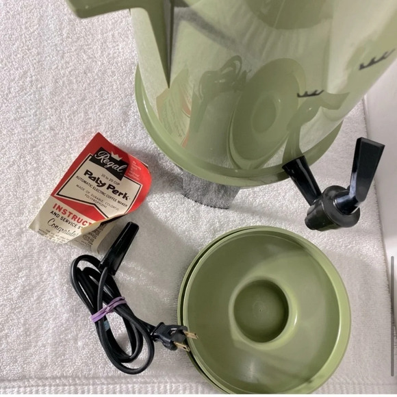 Vintage Regal Avocado Green Poly Perk Automatic Electric Coffee Maker 10-20 Cup - Picture 8 of 14